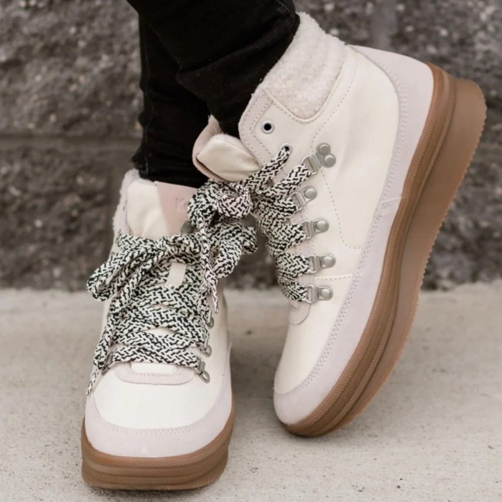 NWOT Keds Luxe Leather w/ Faux Shearling and Thinsulate Midland Wedge Msrp $130